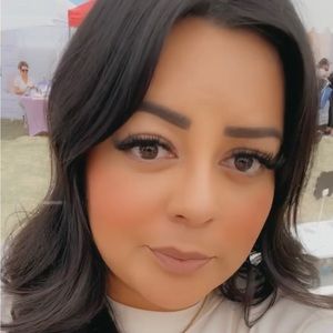 Meet your Posher, Erika